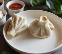 Хинкали со свининой и говядиной 