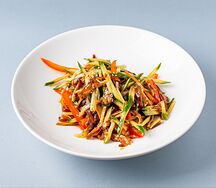 Салат из свиных ушек