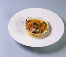 Гребешки на пару в чесночном соусе