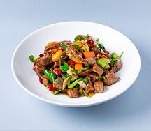 Жареная говядина с морским ушком