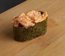 Гункан с курицей