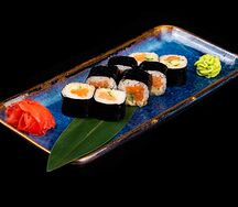 Ролл спайси лосось