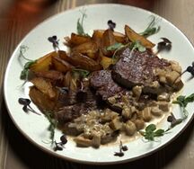 Медальоны из телятины