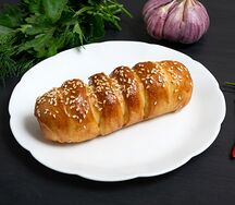 Сосиска в тесте печёная