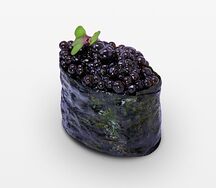 Гункан с черной икрой