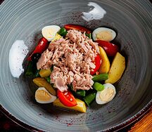 Нисуаз с тунцом