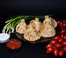 Жареные хинкали с бараниной
