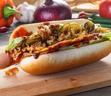 Хот-дог с охотничьей колбаской