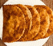 Чебуреки с сыром и грибами