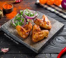 Куриные крылья на углях
