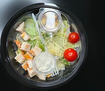 Цезарь с курицей