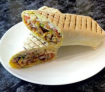 Шаурма куриная в лаваше