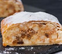 Штрудель с яблоком