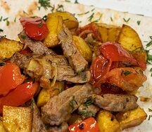 Свинина с картофель