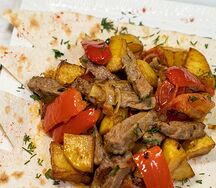 Телятина с овощами