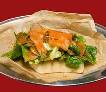 Брускетта с лососем