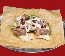 Брускетта с ростбифом