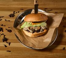 Брянский парень бургер