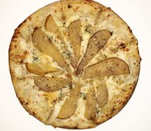 Пицца Груша и Горгонзола