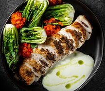 Стейк куриный с эспумой из пармезана