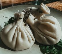 С креветками, томатами и страчателлой 