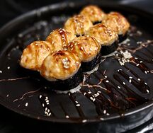 Запеченная шапочка с курицей