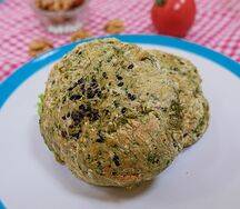 Булочка Шпинатная цельнозерновая