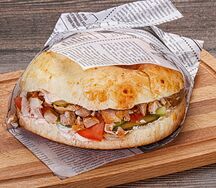 Шаурма со свининой на углях в пите