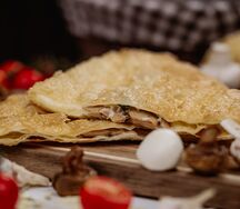 Чебурек с сыром и грибами
