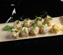 Ролл Сахалин с трюфельным гребешком