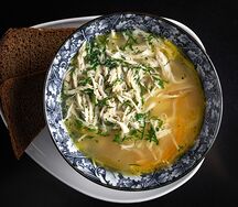 Суп куриный с вермишелью