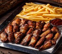 Комбо с крылышками и картошкой