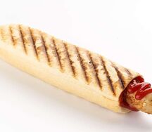 Французский хот-дог с курицей