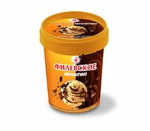 Мороженное с ароматом бисквита, с шоколадным печеньем и топпингом