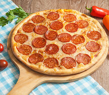 Пицца пепперони