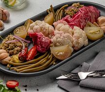 Ассорти из домашних солений