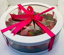 Мега Клубнично-ягодный микс в шоколаде