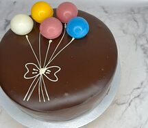 Торт Птичье молоко с шариками