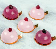 Пирожные микс ягодно-йогуртовый