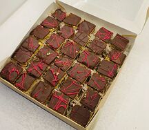 Набор кофейных пирожных Опера