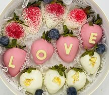 Клубника в шоколаде Сладкий поцелуй