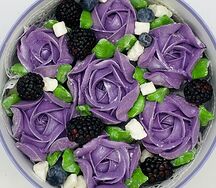 Зефирные цветы с ежевикой