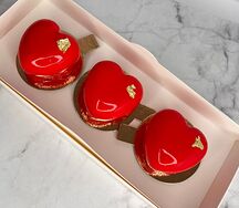 Пирожное Три сердца