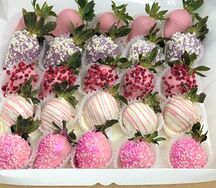 Клубника в шоколаде Венеция