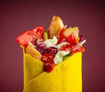 Шаурма с курицей в сырном лаваше