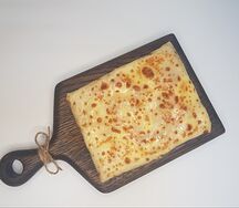 Блин с клубничным сиропом
