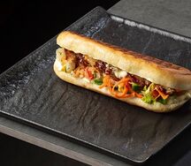 Куриная шаурма в булочке