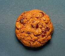 Овсяное печенье с клюквой и изюмом