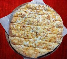 Сырные палочки с песто и чесноком