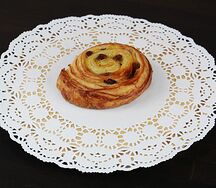 Улитка с изюмом